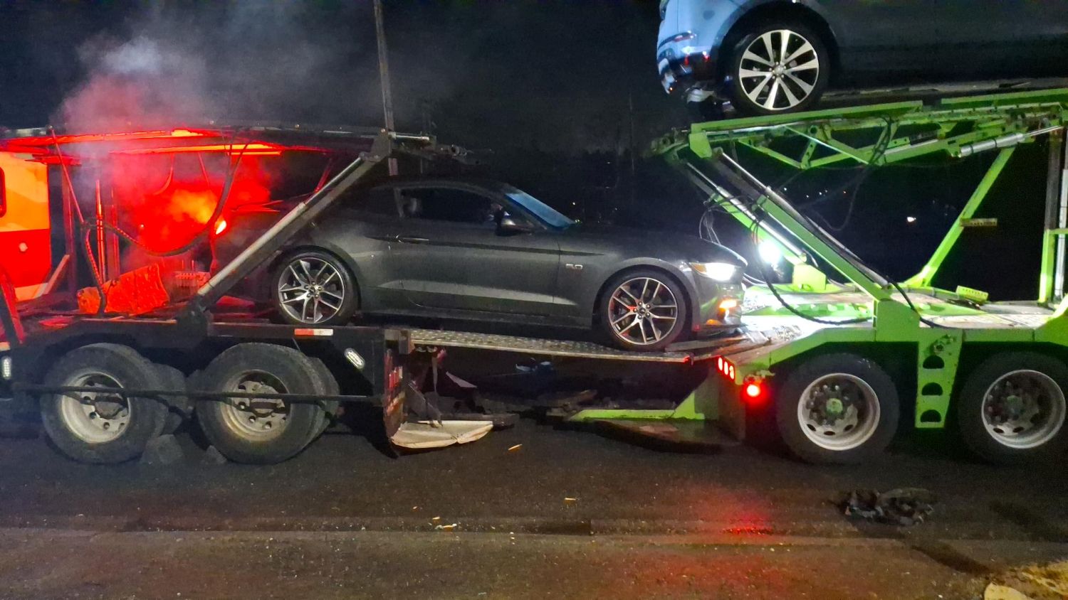 Cargo Reload after a Semi-Truck Fire Recover in Issaquah